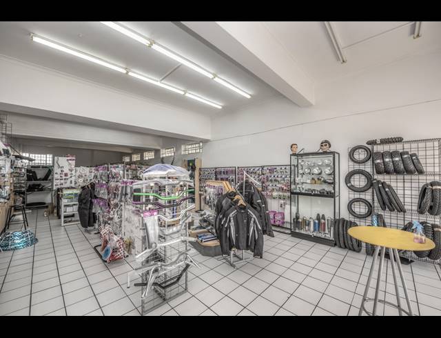 867M² BUSINESS FOR SALE IN MOUNT CROIX
